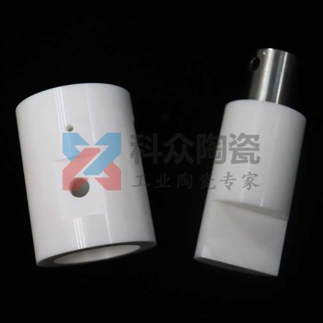 工業(yè)陶瓷種類有哪些及其特點(diǎn)(多圖)