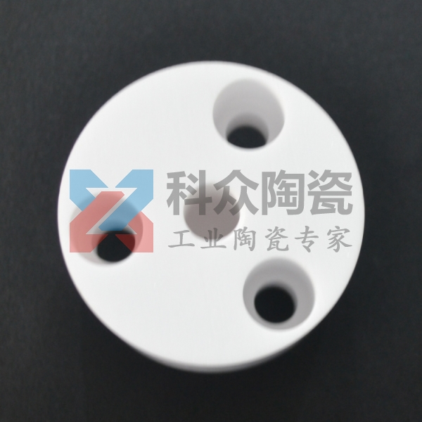 氧化鋯陶瓷高溫抗折強度與什么有關？